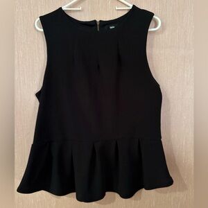 black peplum tank
